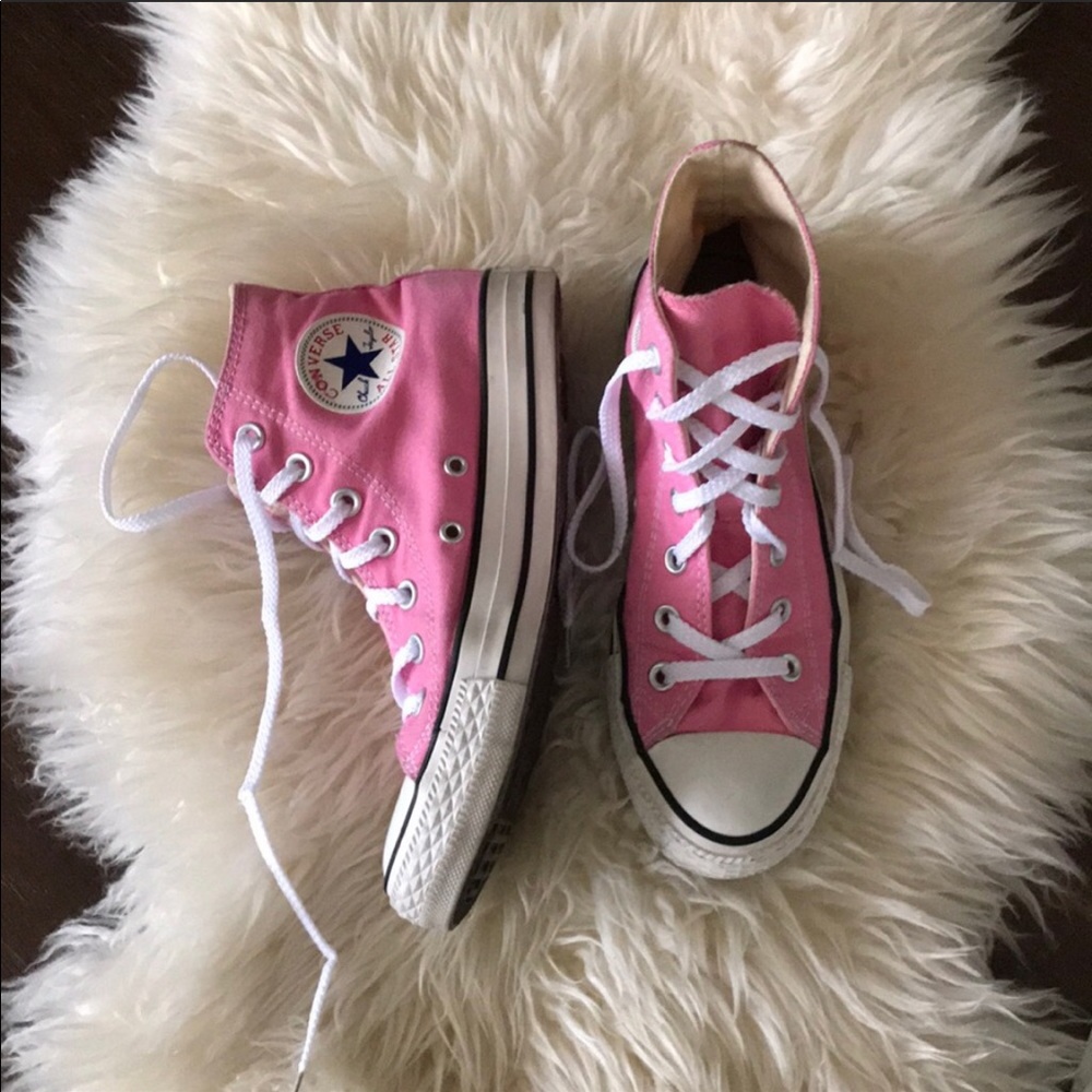 Light Pink High Top Converse - Size 7